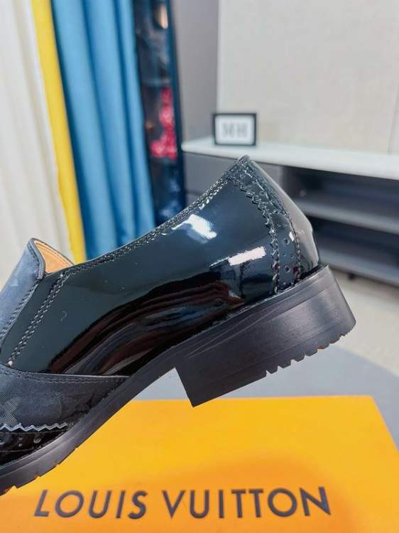 Picture of Louis Vuitton Shoes _SKULVsz38-45mnf054614322